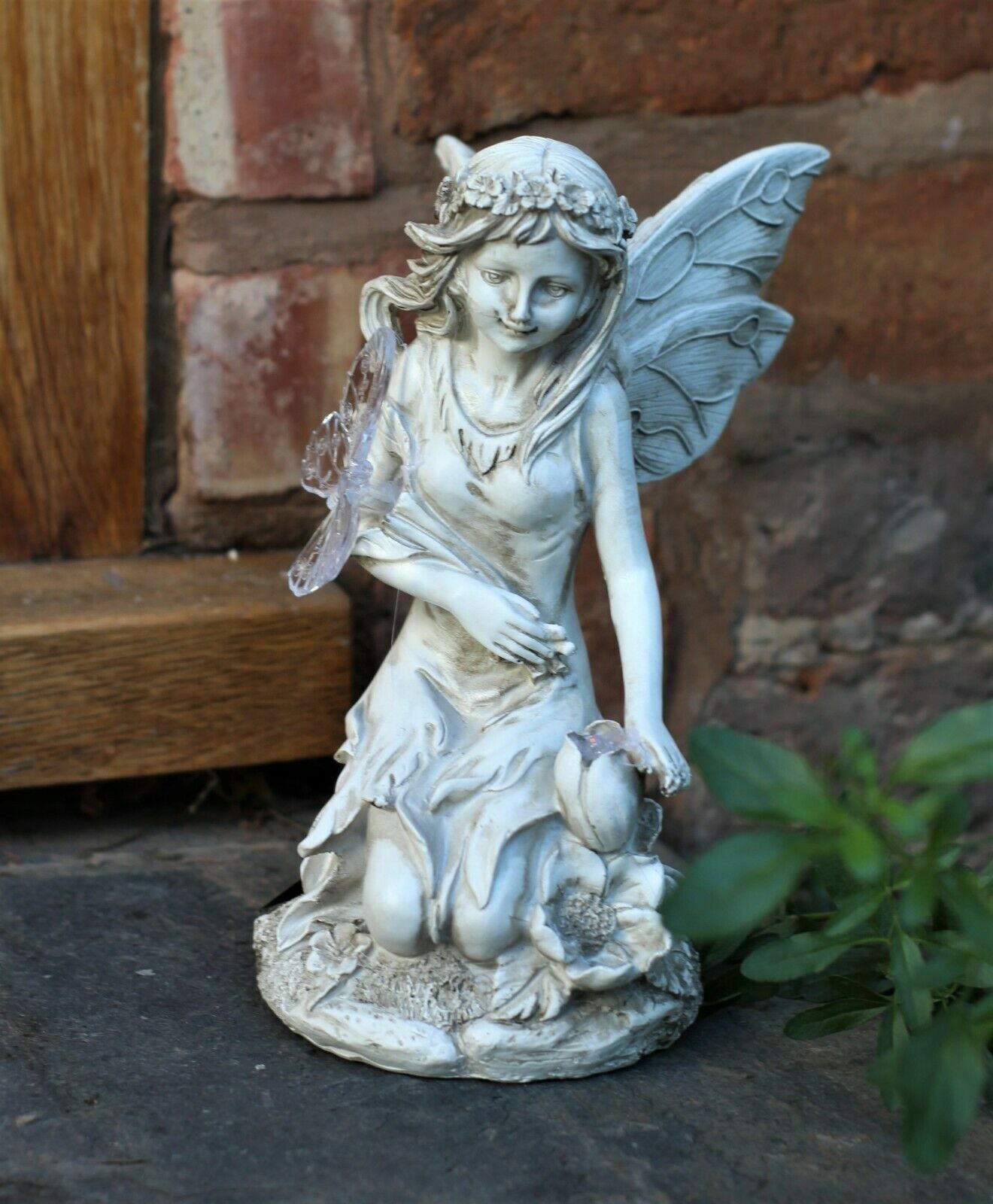 Garden Solar Ornament Cherub Fairy Angel Home Decor Figurine Statue